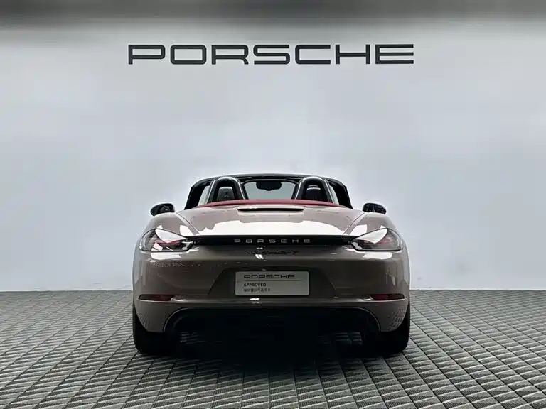 Porsche 718 Boxster T 2.0 T