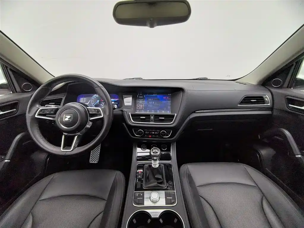 Zotye T600 众泰T600 2016款 运动版 1.5 T 手动尊贵型
