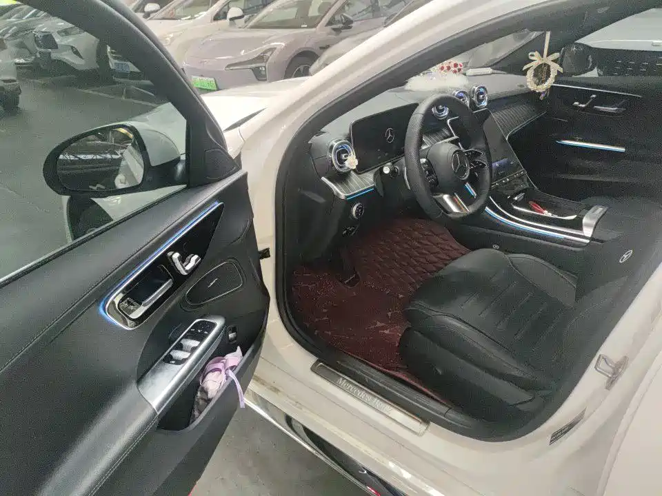 Mercedes-Benz C-Class C 260 L Sport