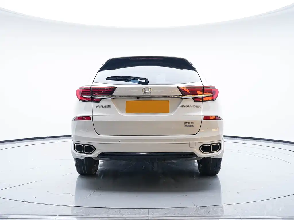 Avancier 370 TURBO 2 WD Luxury