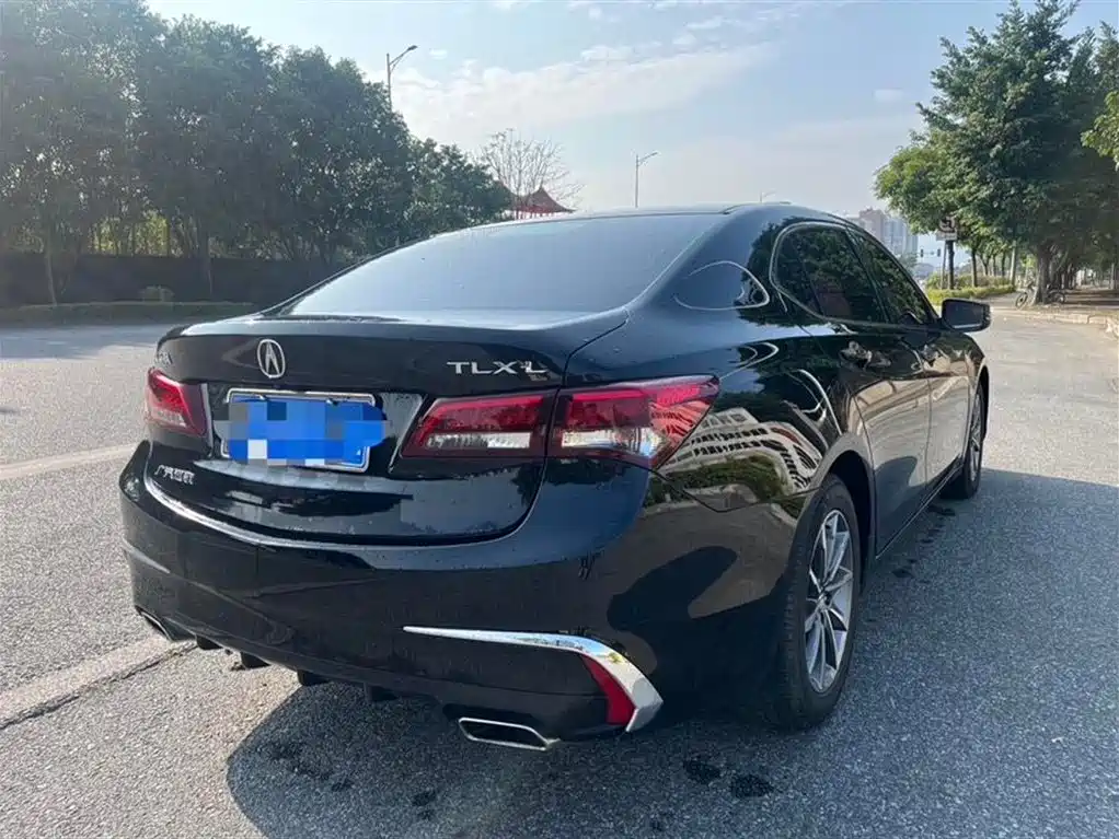 Acura TLX-L 2.4 L Smooth Enjoyment