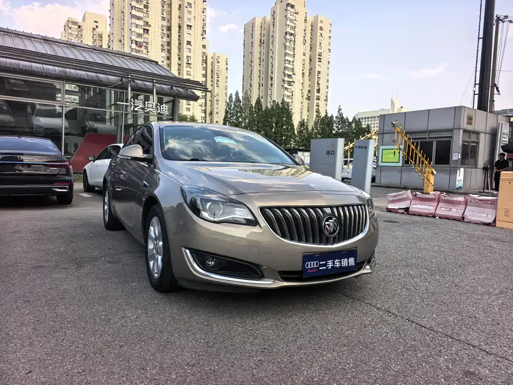 Regal 1.6 T Elite Tech