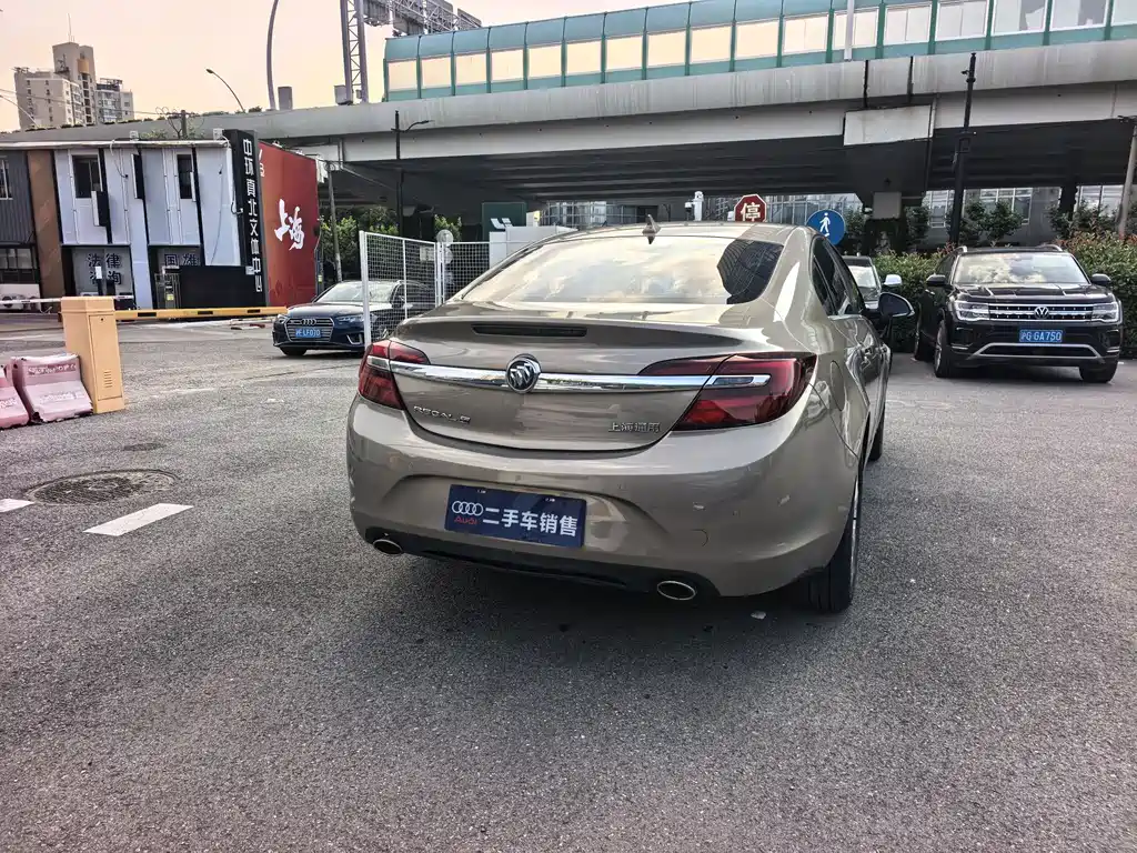 Regal 1.6 T Elite Tech