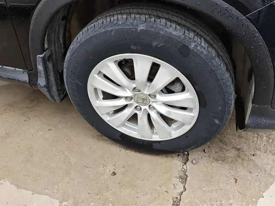 Honda CR-V 2.0 L 2 WD Style