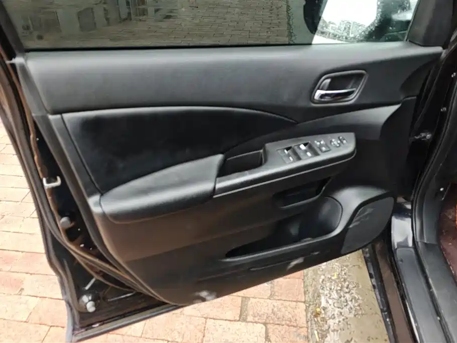 Honda CR-V 2.0 L 2 WD Style