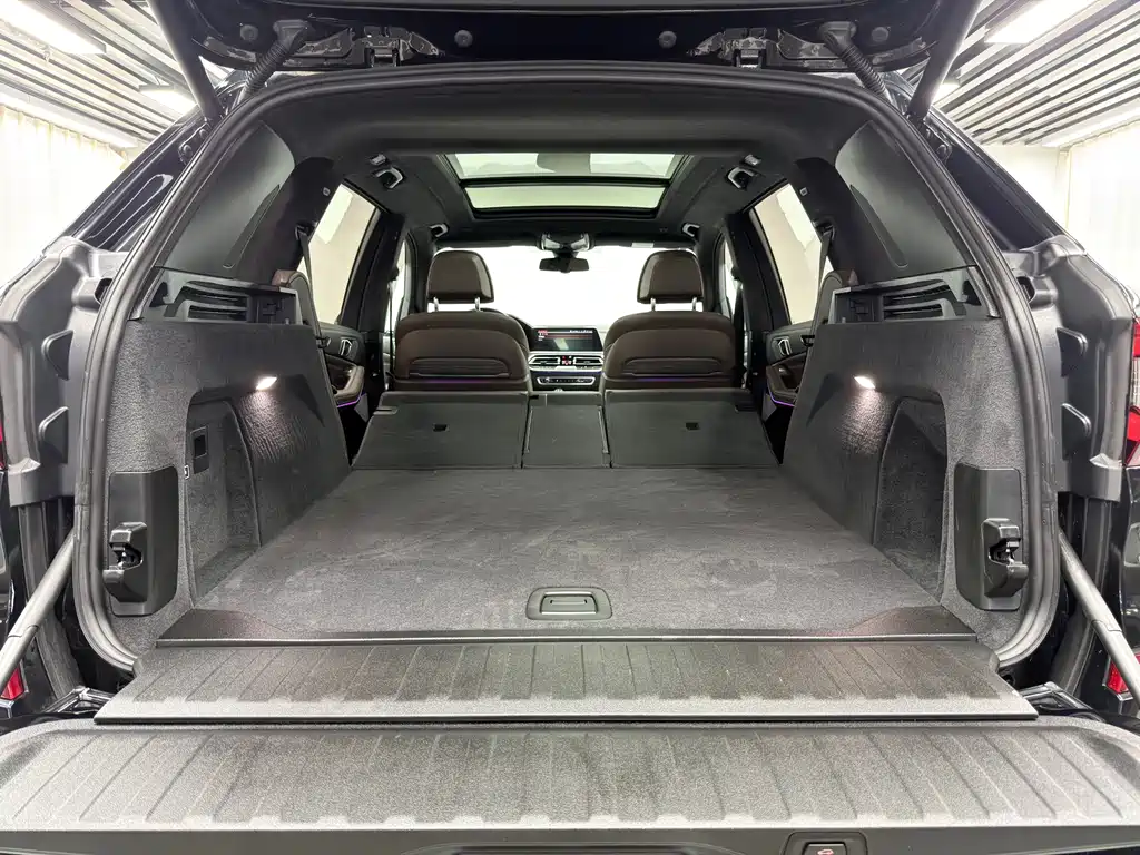 BMW X5 xDrive 40 Li M Sport Package