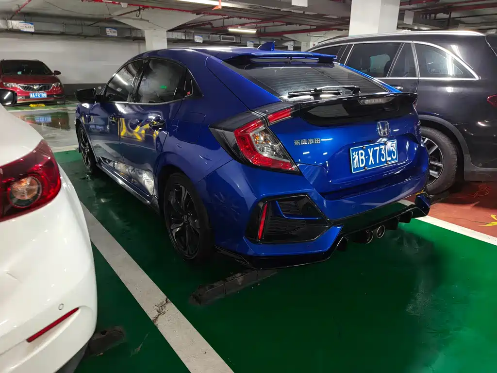 Civic HATCHBACK 220 TURBO CVT Trend Cool Control