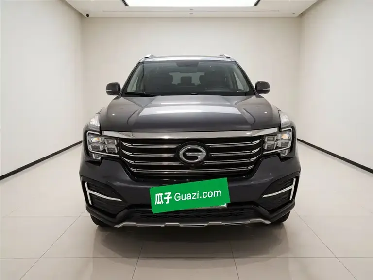 GAC Trumpchi GS8 390 T 2 WD Luxury Connected (7-seat)
