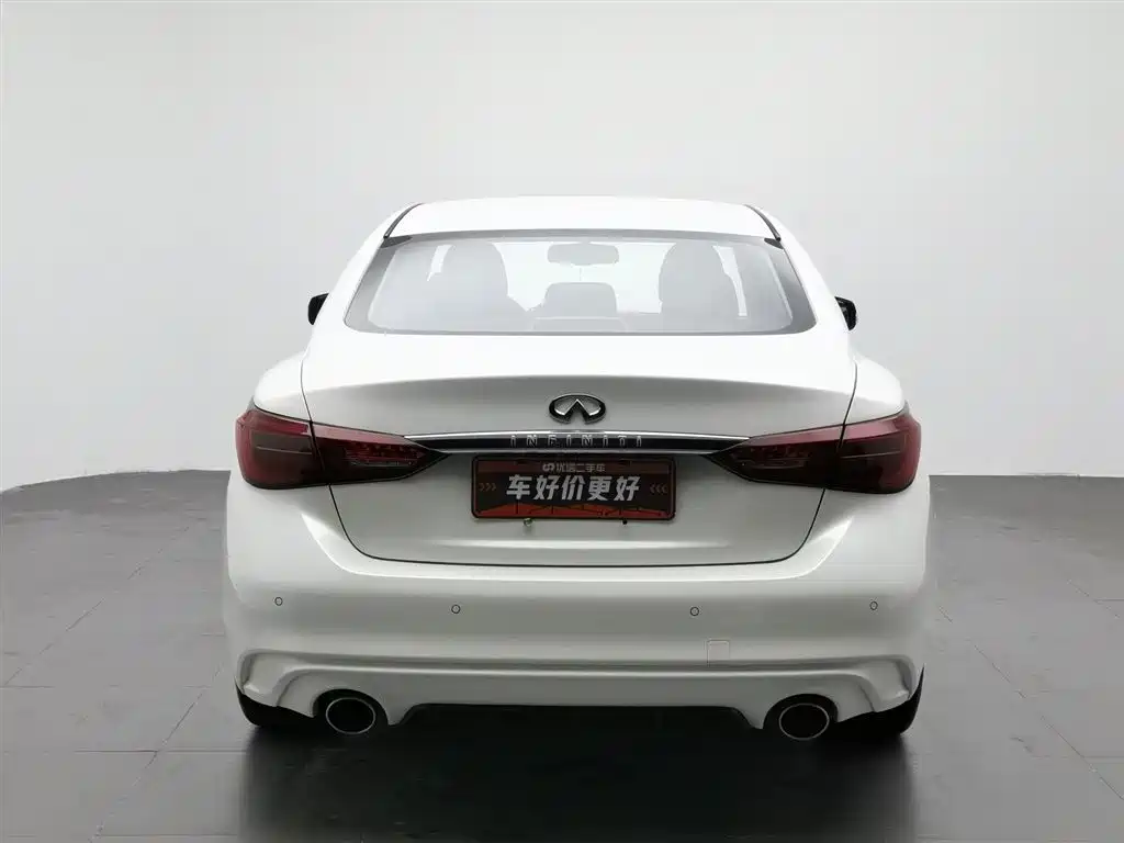Infiniti Q50 L 英菲尼迪Q50 L 2021款 2.0 T 进享版