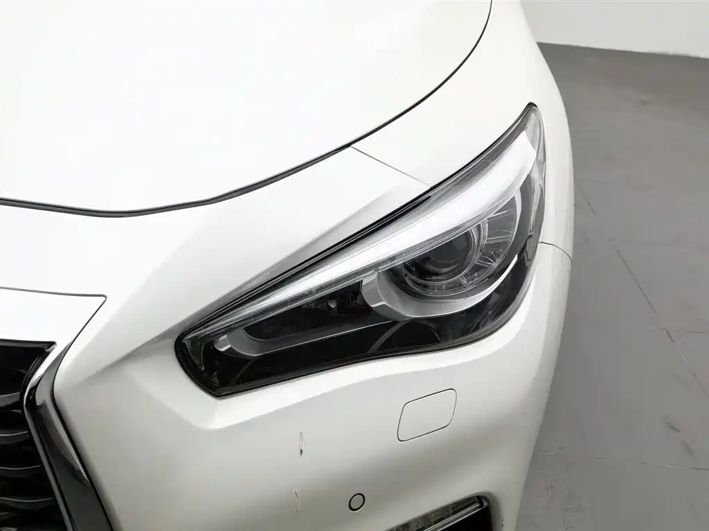 Infiniti Q50 L 英菲尼迪Q50 L 2021款 2.0 T 进享版