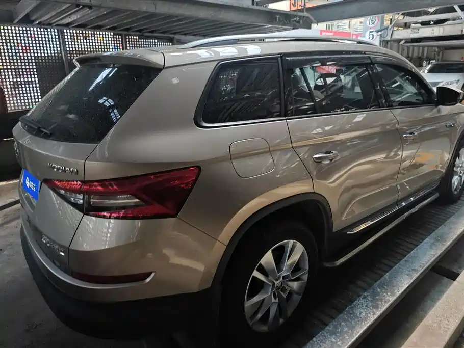 Kodiaq TSI330 5-seat 2 WD Comfort