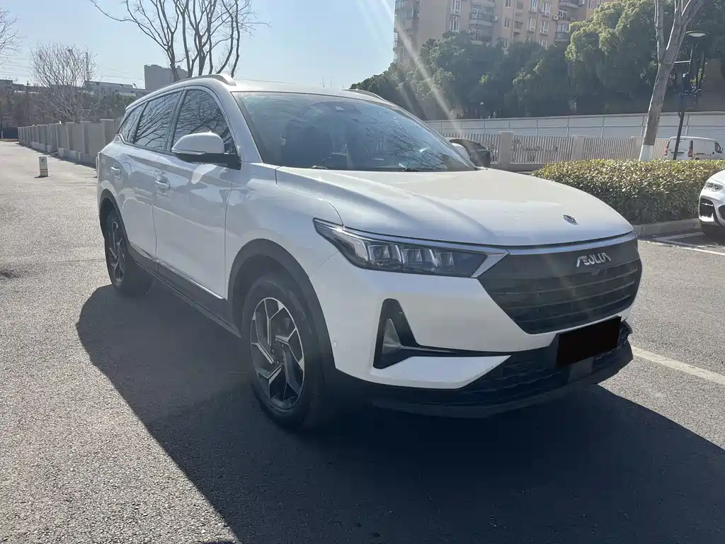 Dongfeng Fengshen AX7 PRO 1.6 T Auto Smart Drive