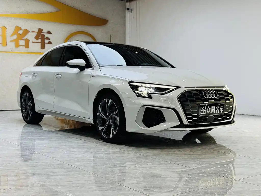 Audi A3 A3 L Limousine 35 TFSI RS Speed Kit