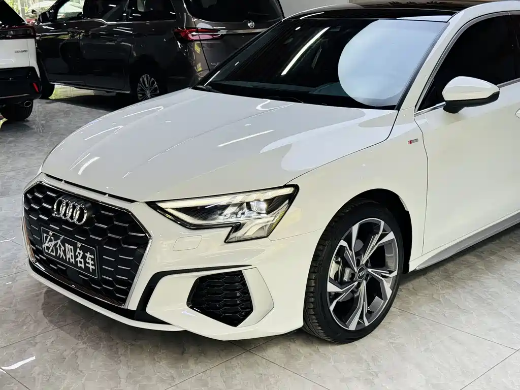 Audi A3 A3 L Limousine 35 TFSI RS Speed Kit