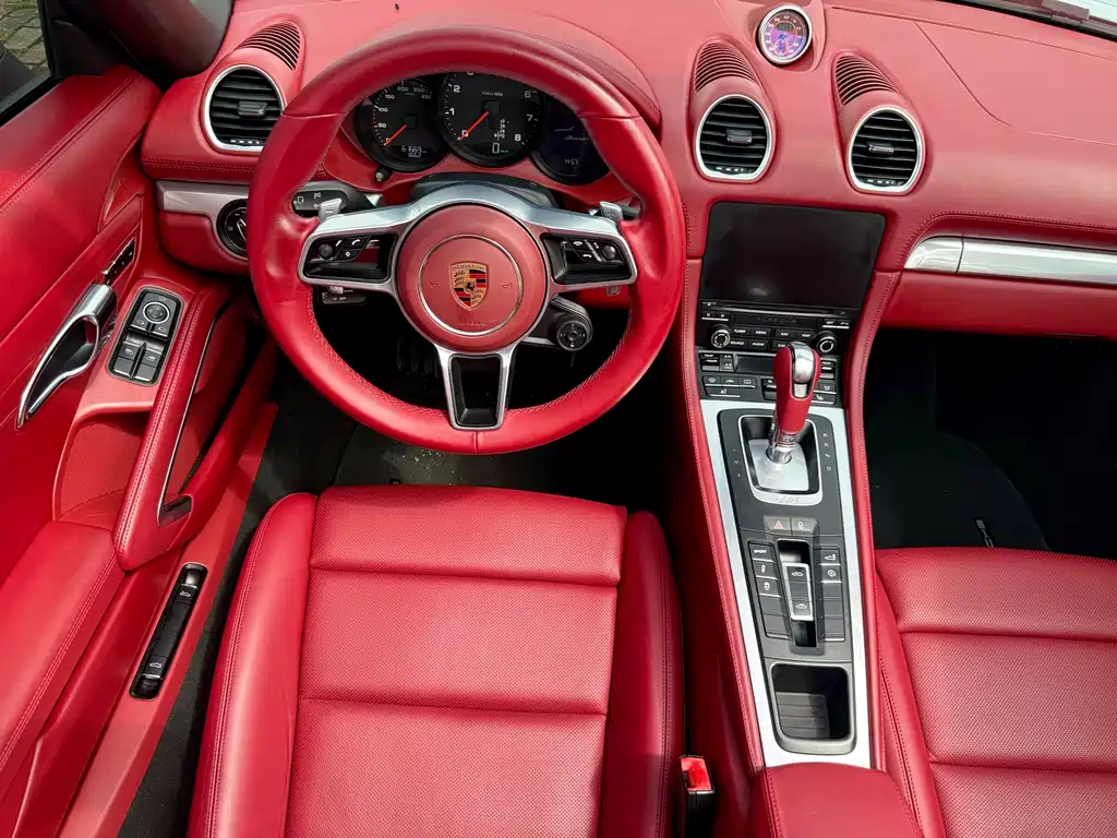Porsche 718 Boxster 2.0 T
