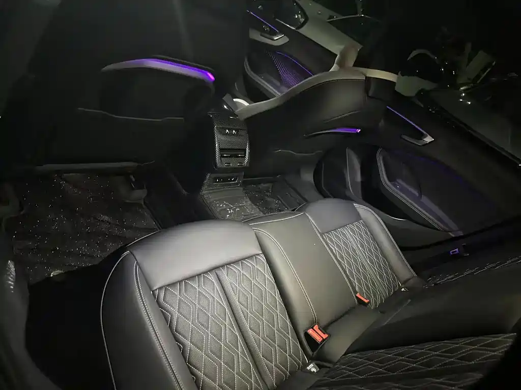 Audi A5 L 2.0 T Sport Plus