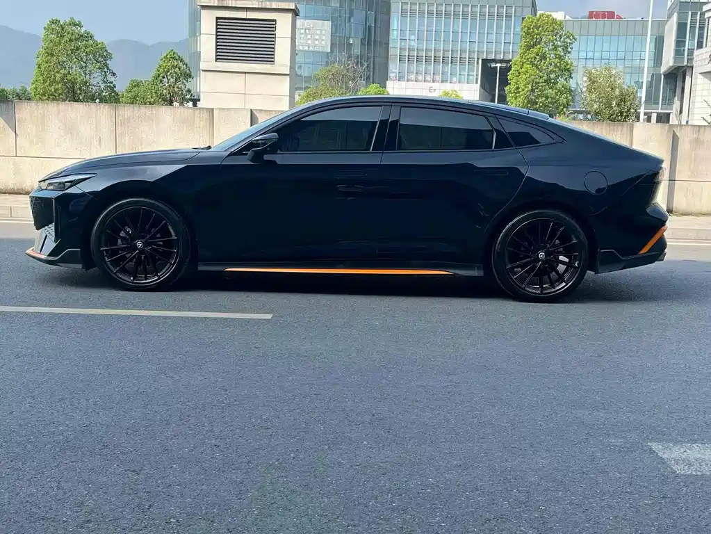 Changan UNI-V 1.5 T Distinguished Sport