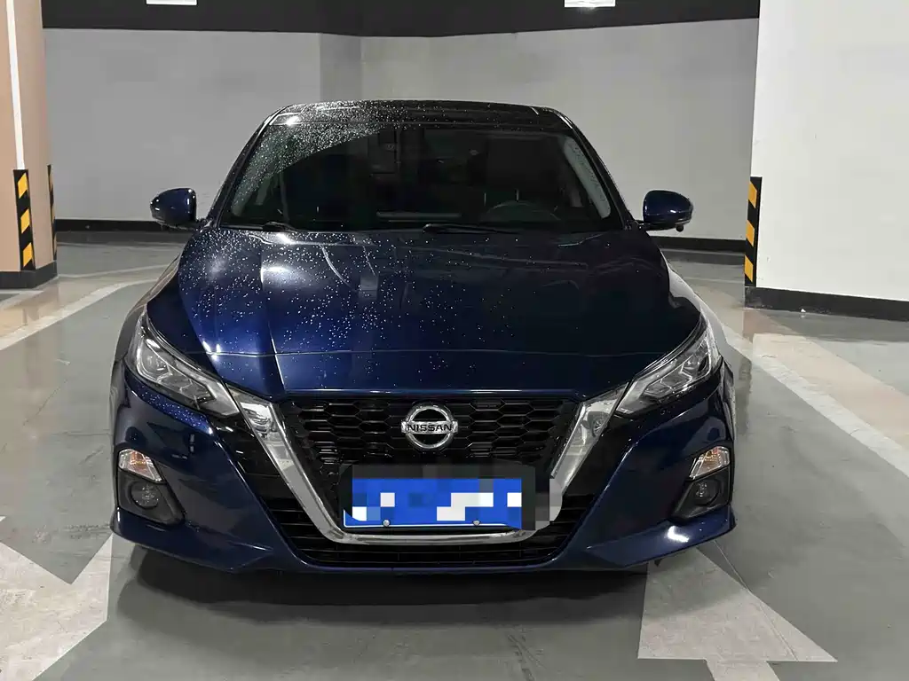 Teana 2.0 L XL Comfort