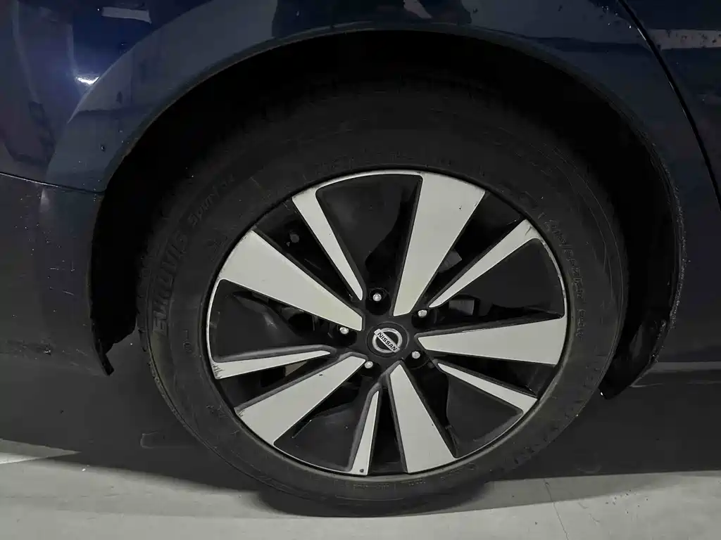 Teana 2.0 L XL Comfort