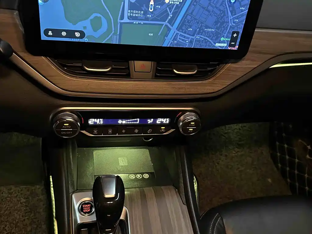 Teana 2.0 L XL Comfort