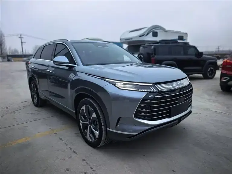 BYD Frigate 07 DM-i 100 KM Distinguished