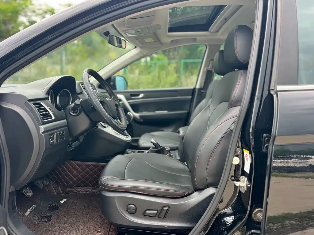 Haval H6 Blue Label Sport 1.5 T Manual 2 WD Elite