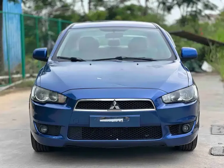 Mitsubishi Lancer EX Fashion 1.8 L CVT Comfort