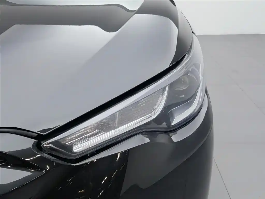 Frontlander 2.0 L CVT Elite