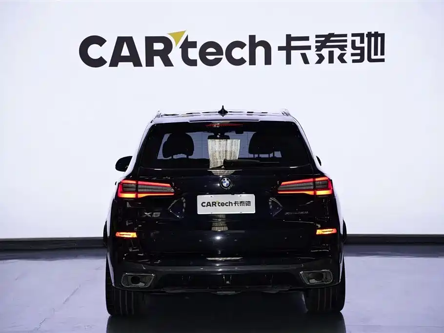 BMW X5 Facelift xDrive 30 Li M Sport Package