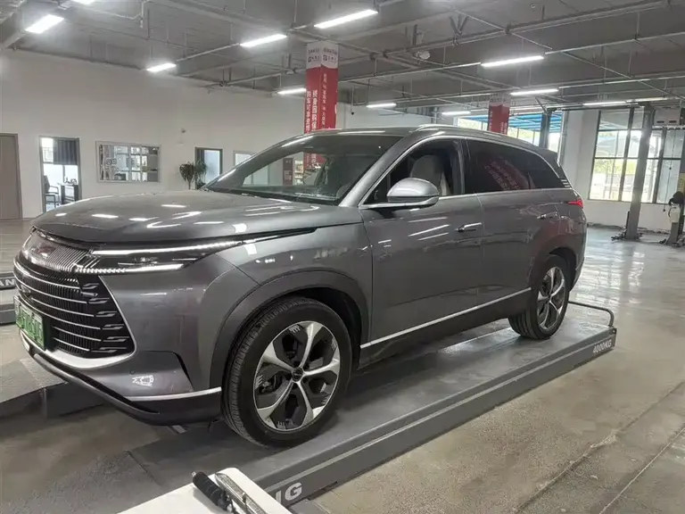 BYD Frigate 07 DM-i 100 KM Distinguished
