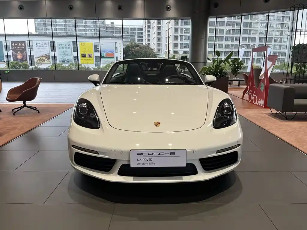 Porsche 718 Boxster 2.0 T