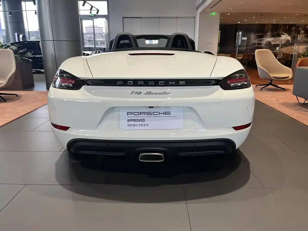 Porsche 718 Boxster 2.0 T