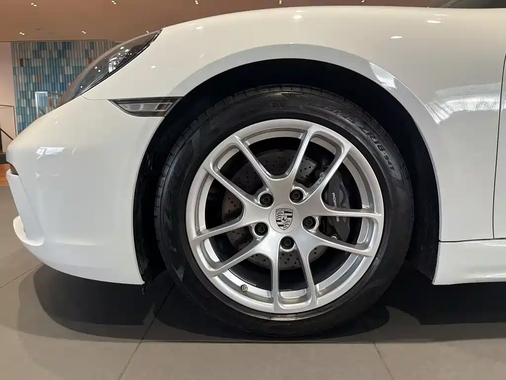 Porsche 718 Boxster 2.0 T