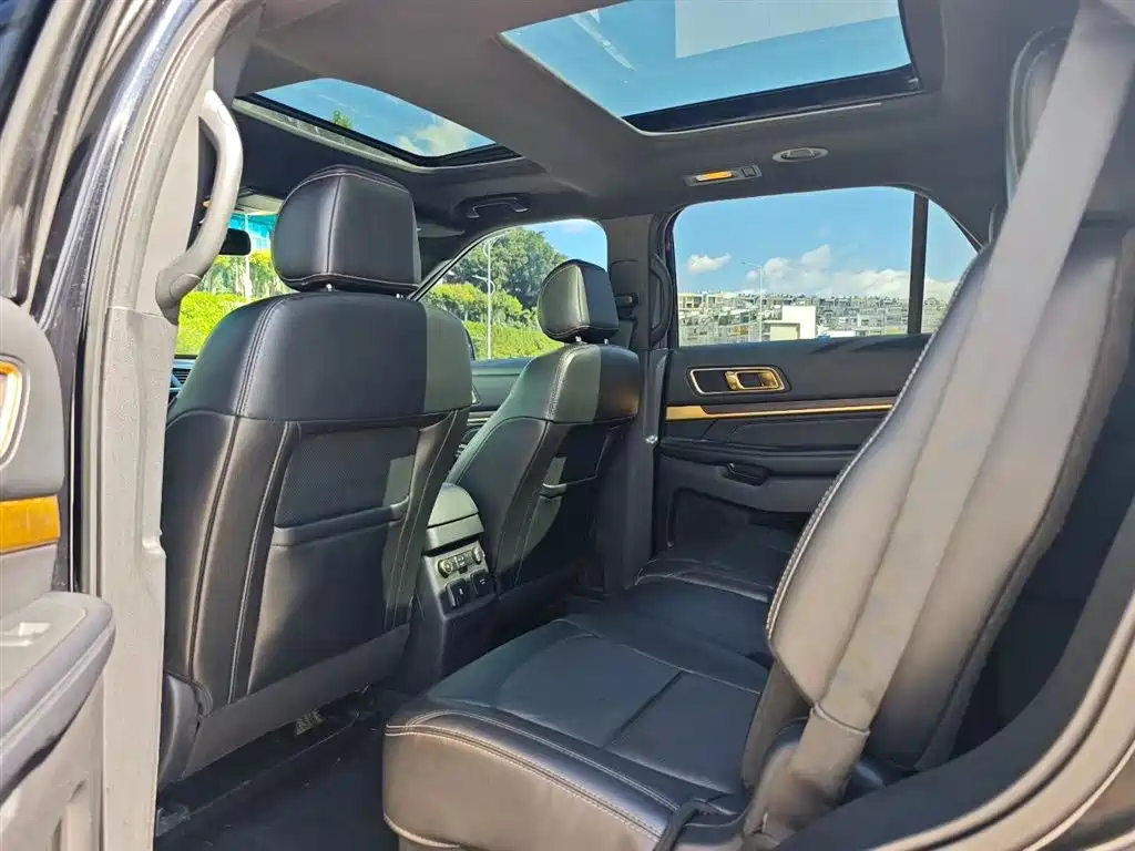 Explorer (Import) 2.3 T Elite