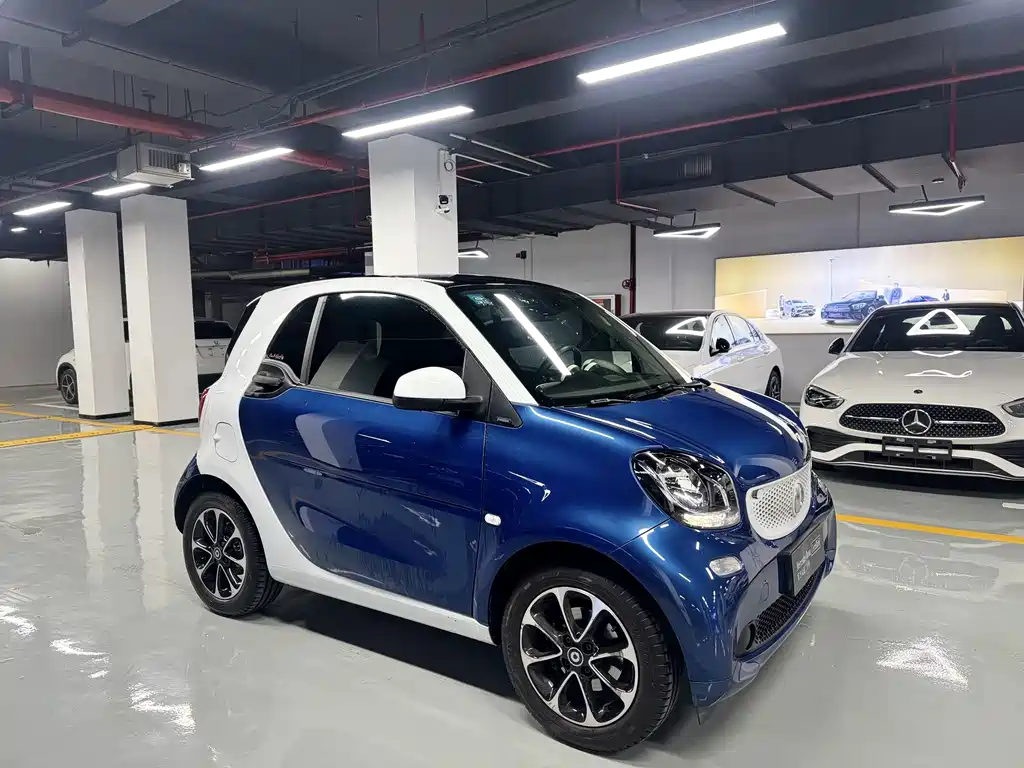 smart fortwo 1.0 L 52 kW Hardtop Passion