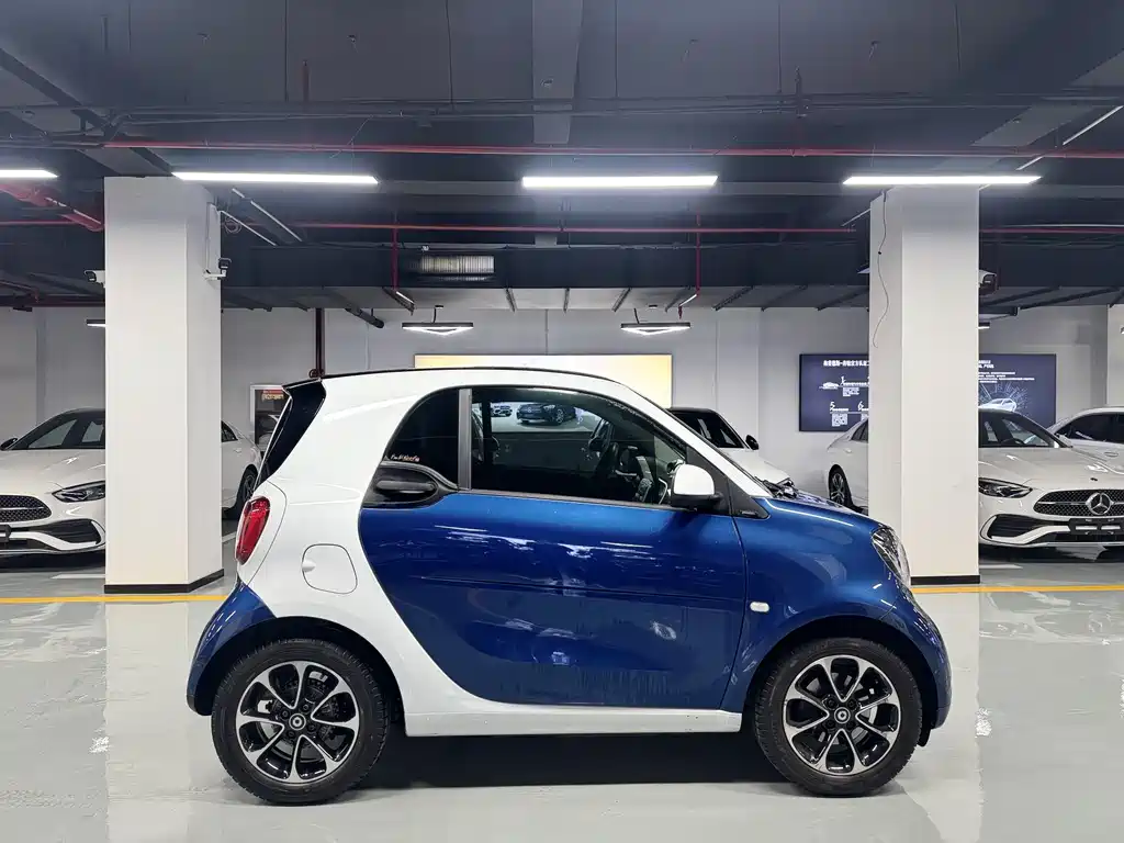 smart fortwo 1.0 L 52 kW Hardtop Passion