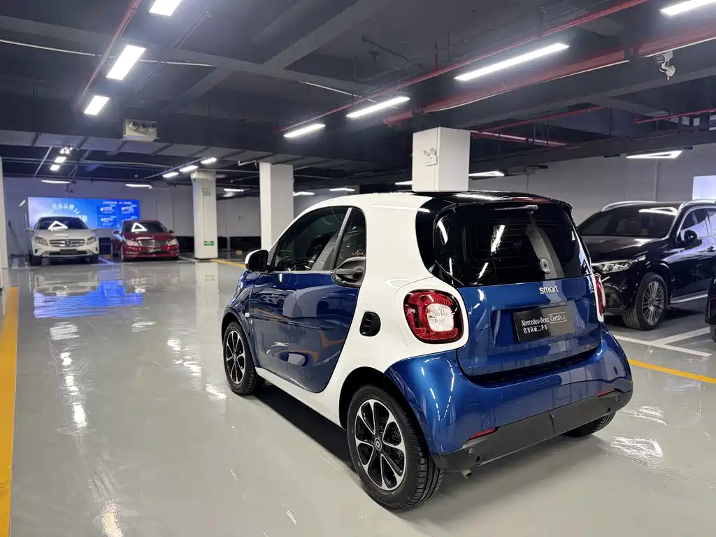 smart fortwo 1.0 L 52 kW Hardtop Passion
