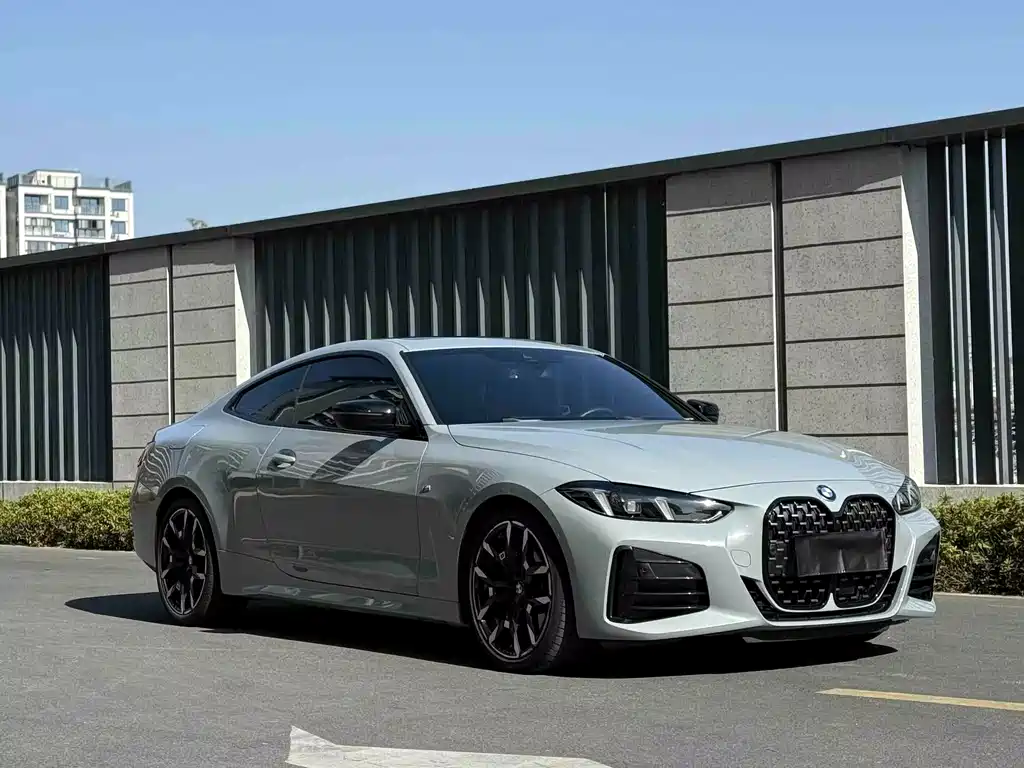 BMW 4 Series 430 i M Sport Night Package