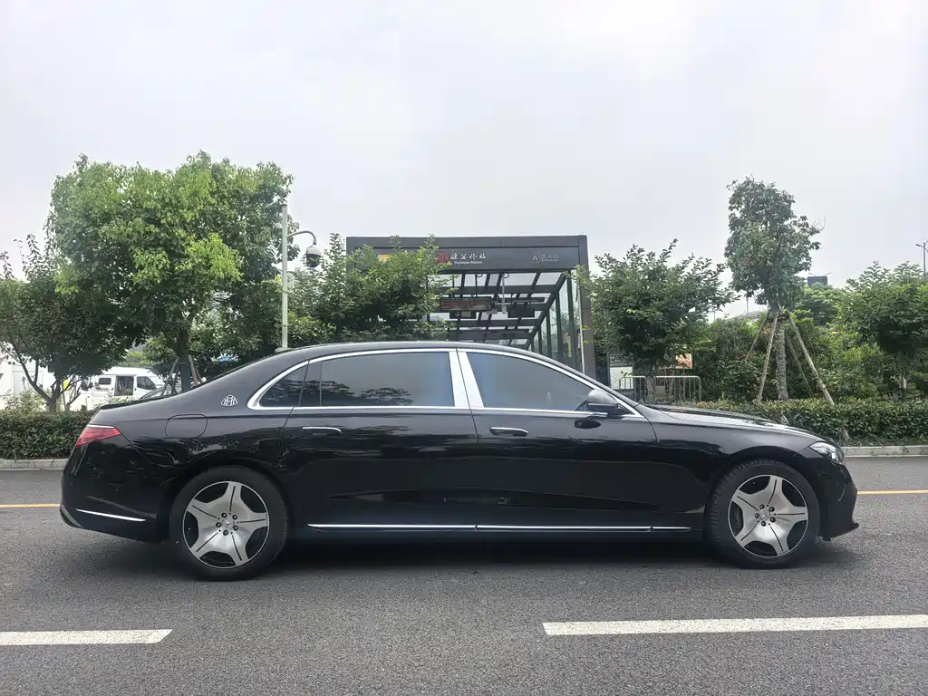 Maybach S-Class S 480 4 MATIC