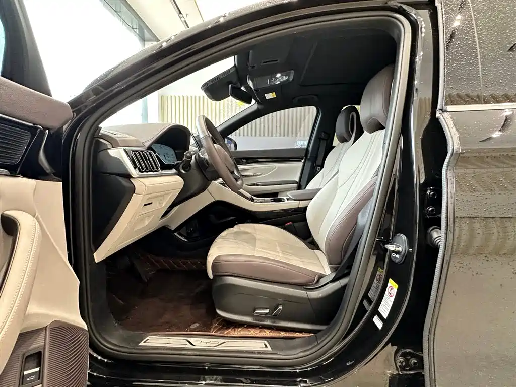 Song PLUS NEV DM-i Smart Drive 160 KM Flagship