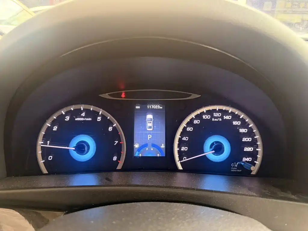 Raeton 睿骋 2013款 1.8 T 自动精英型 国V