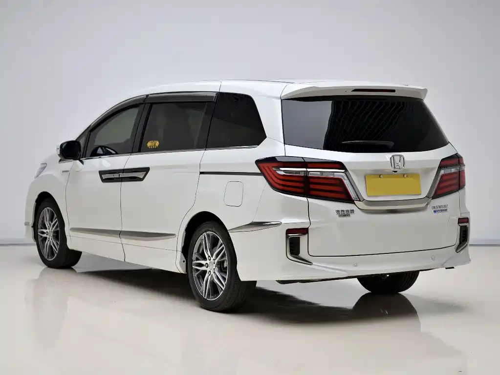 Elysion 2.0 L Hybrid Luxury