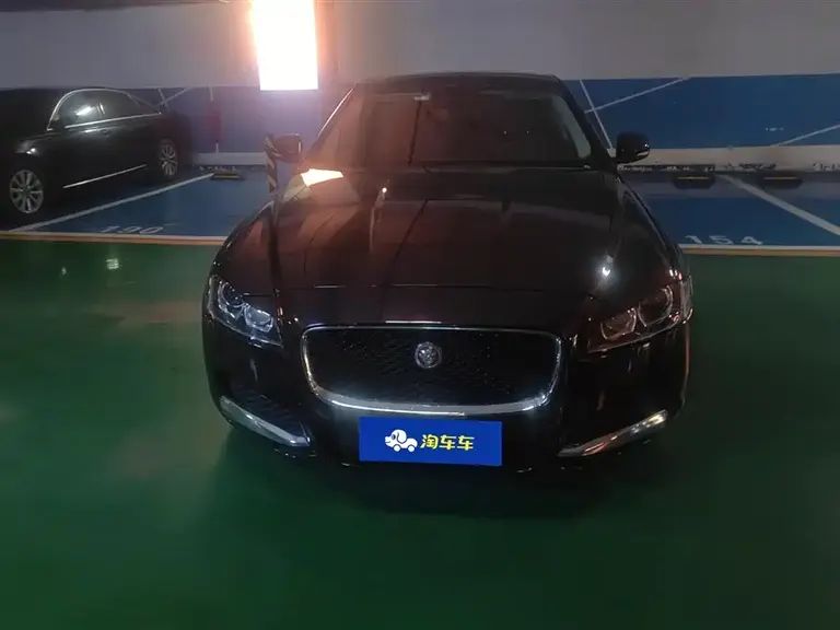 Jaguar XFL XFL 2.0 T P200 2 WD Elite