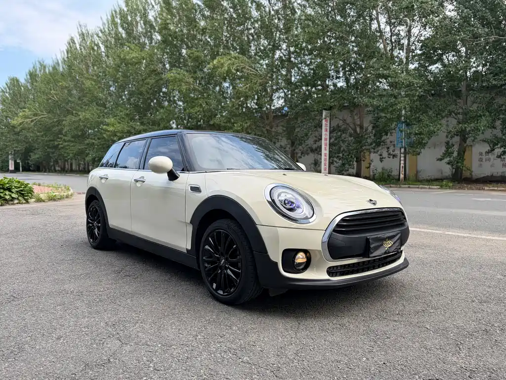 MINI CLUBMAN MINI CLUBMAN 2018款 1.5 T COOPER 经典派