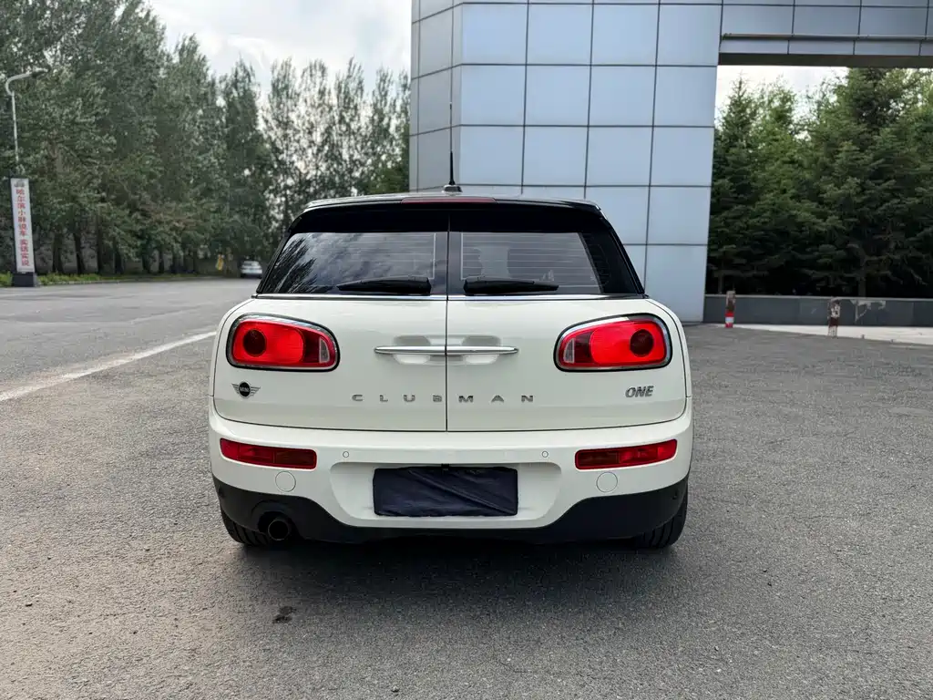 MINI CLUBMAN MINI CLUBMAN 2018款 1.5 T COOPER 经典派