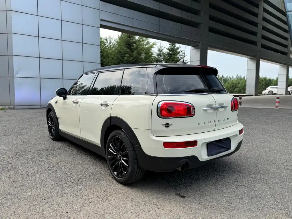 MINI CLUBMAN MINI CLUBMAN 2018款 1.5 T COOPER 经典派