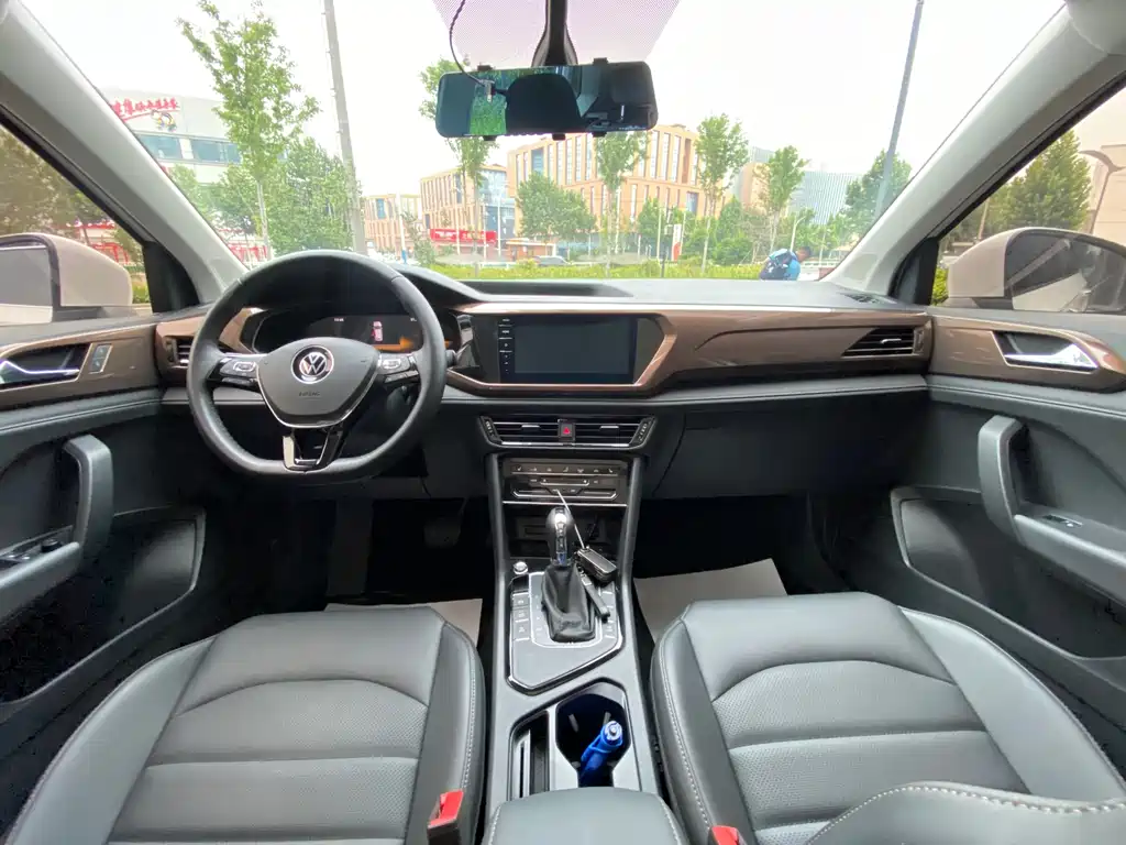 Tharu 280 TSI 2 WD Luxury