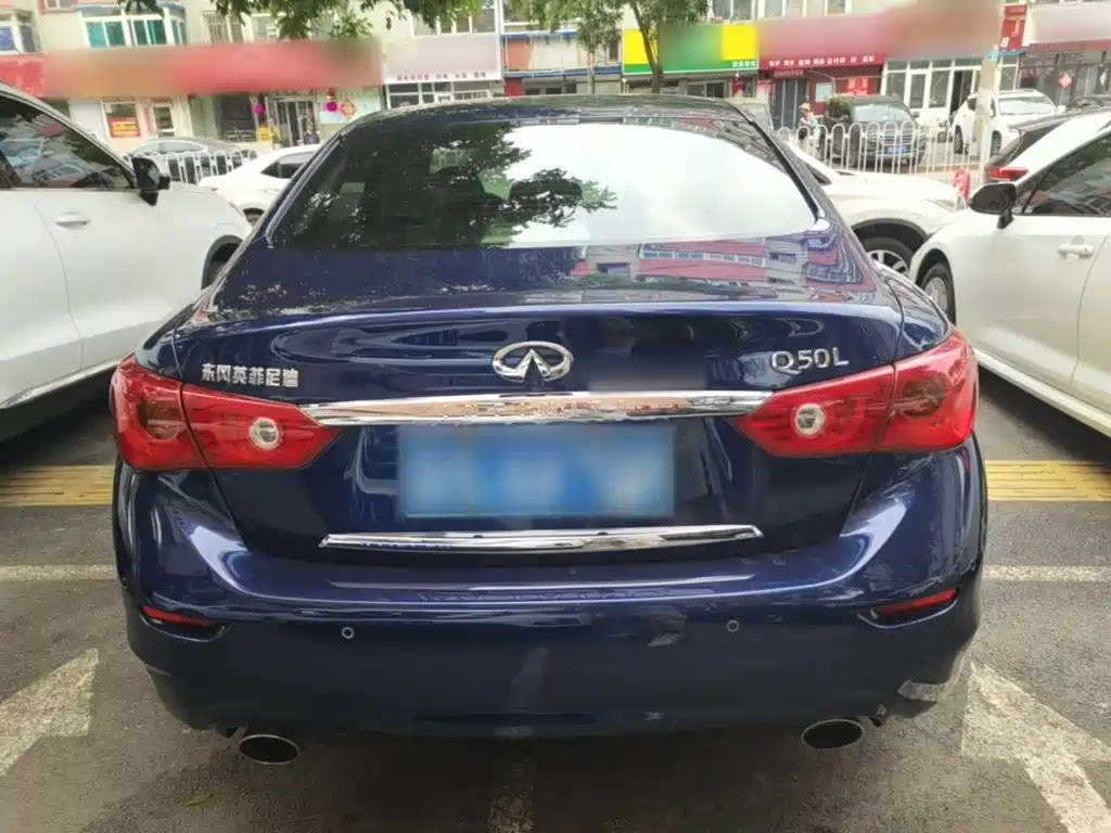 Infiniti Q50 L 2.0 T Joy