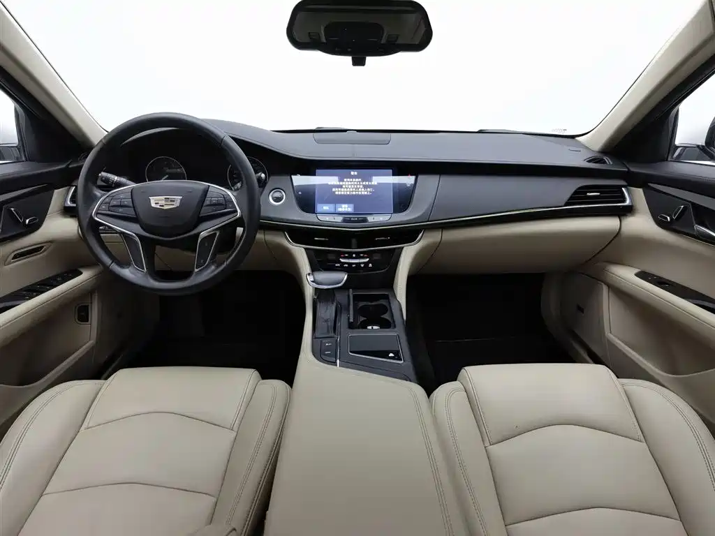 Cadillac CT6 28 T Fashion