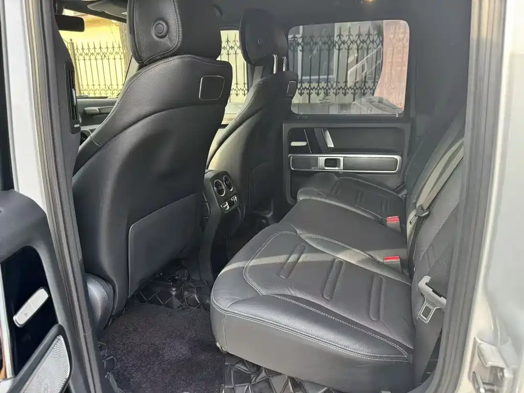Mercedes-Benz G-Class G 350